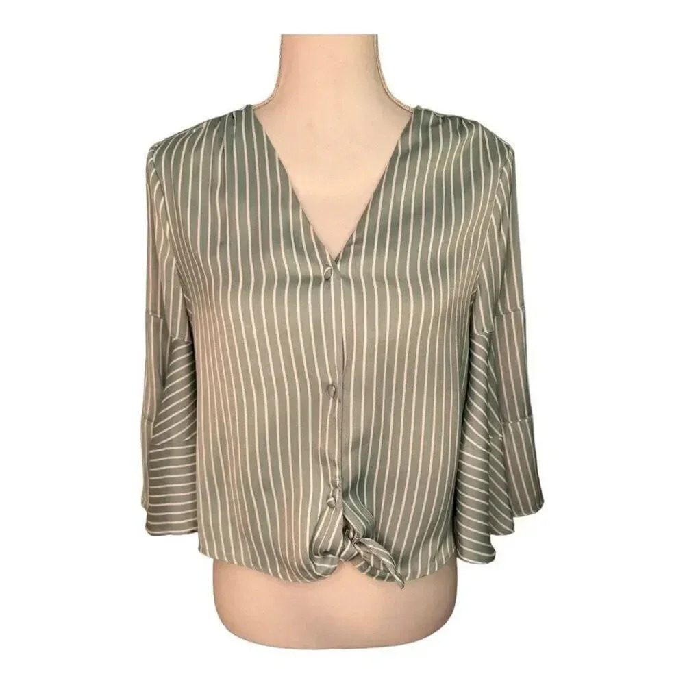 LC Lauren Conrad Women’s Large Green & White Stripe Crop Flutter Sleeve Tied Top